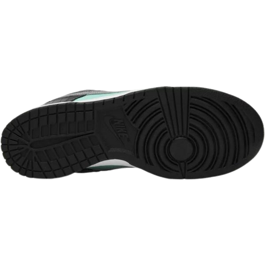 Diamond Supply Co. x Nike Dunk Low Pro SB 'Tiffany'