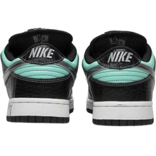 Diamond Supply Co. x Nike Dunk Low Pro SB 'Tiffany'
