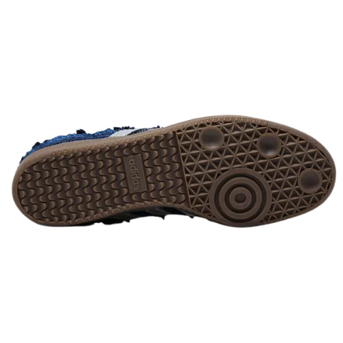 Daiki Tsuneta x atmos x adidas Superstar « Bleu modifié »