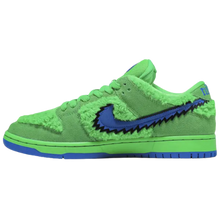 Grateful Dead x Nike Dunk Low SB 'Green Bear'