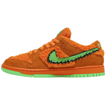 Grateful Dead x Nike Dunk Low SB 'Orange Bear'