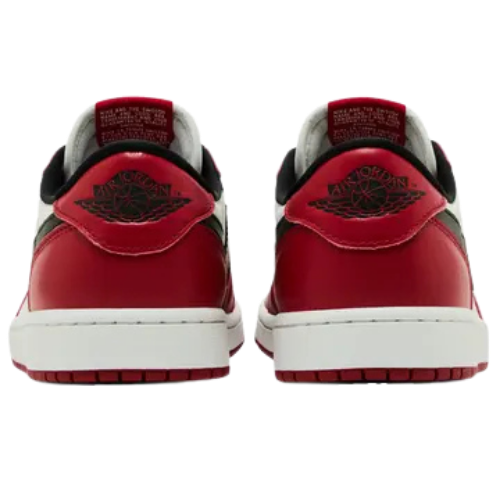 Air Jordan 1 Retro Low OG 'Chicago' 2025