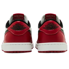 Air Jordan 1 Rétro Low OG 'Chicago' 2025