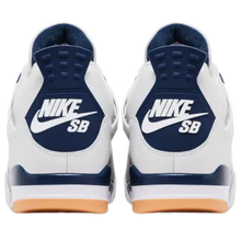 Nike SB x Air Jordan 4 Retro SP 'Navy'