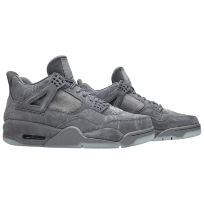KAWS x Air Jordan 4 Retro 'Gris Frío'