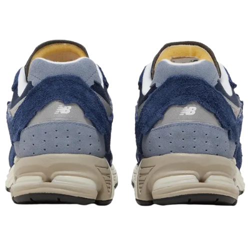 Daiki Tsuneta x atmos x adidas Superstar « Bleu modifié »