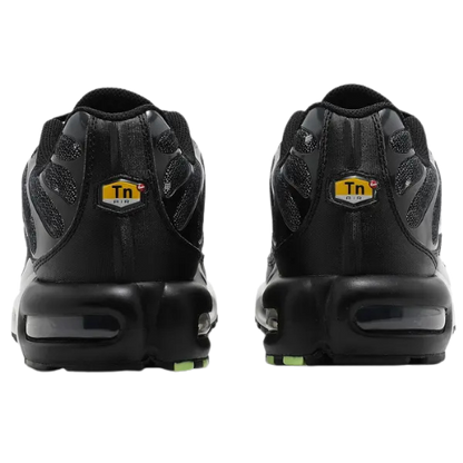 Nike Air Max Plus SE 'Black Chrome'