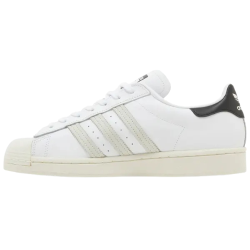 Adidas Superstar « Étiquette de taille – Blanc nuage »