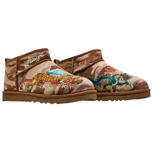 Bottes Ultra Mini classiques Palace x UGG « Camouflage châtaigne »