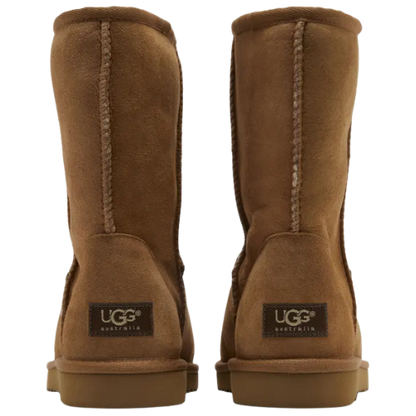 UGG Classic Short 'Chestnut'